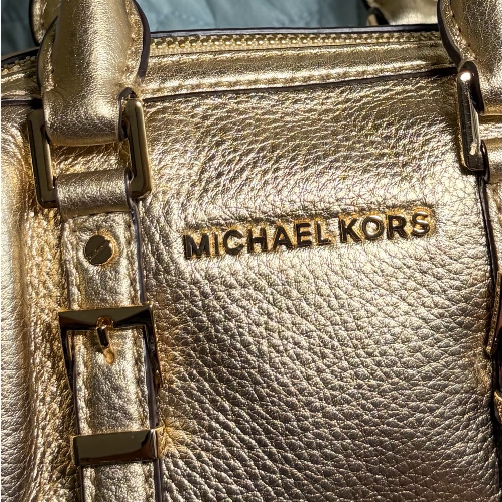 MK Michael Kors Metallic Gold‎ Mini Bag - Picture 3 of 7
